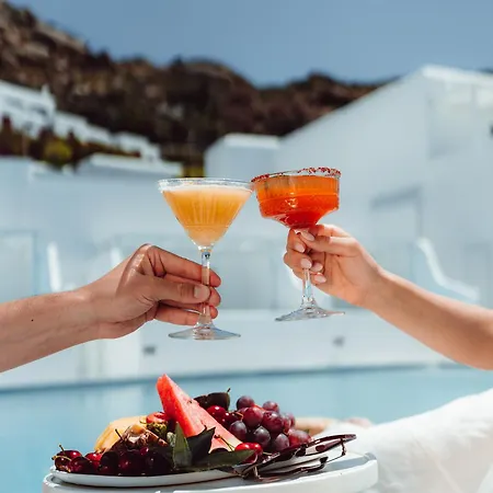 Croco Mykonos 호텔 투를로스