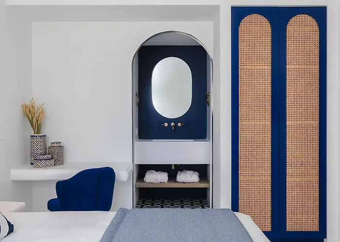 Croco Mykonos 5* Tourlos