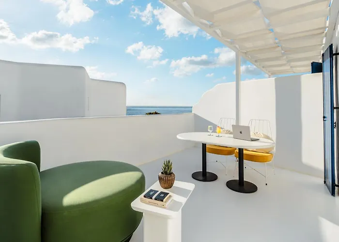 Croco Mykonos Tourlos