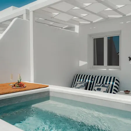 Croco Mykonos Tourlos