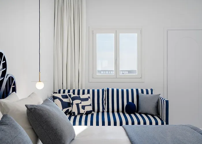 Croco Mykonos Otel Tourlos