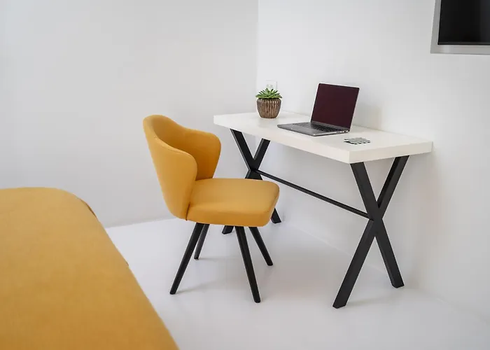 Croco Mykonos Otel Tourlos